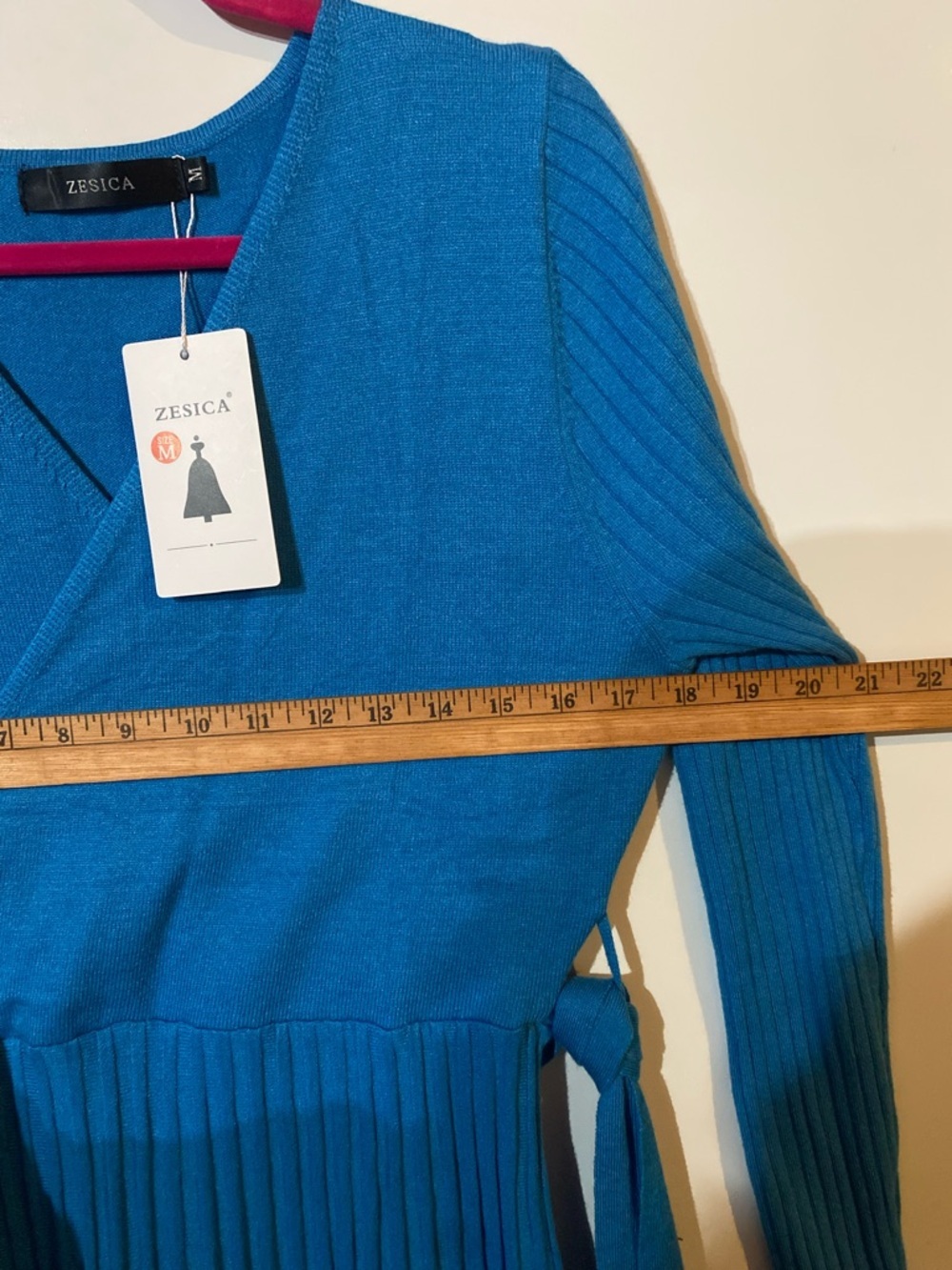 ZESICA Blue Wrap VNeckline Ribbed Knit Pleated Pullover Sweater Dress Medium NWT - Picture 6 of 6